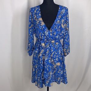 BB DAKOTA Blue Floral Wrap Front Dress